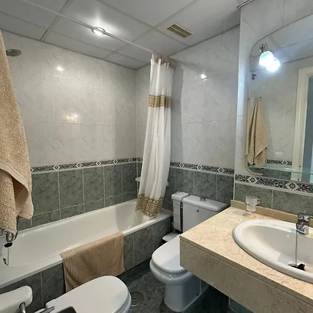 Lorcrimar Iii With Sea Views, Pool, Paddle Courts And Parking *