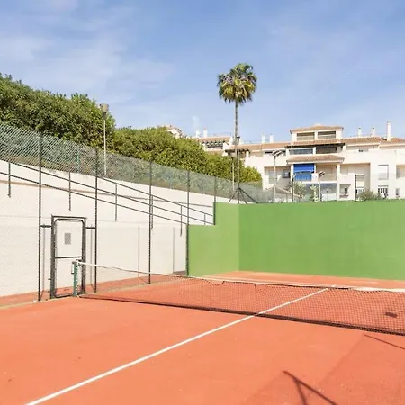 Lorcrimar Iii With Sea Views, Pool, Paddle Courts And Parking ماربيا